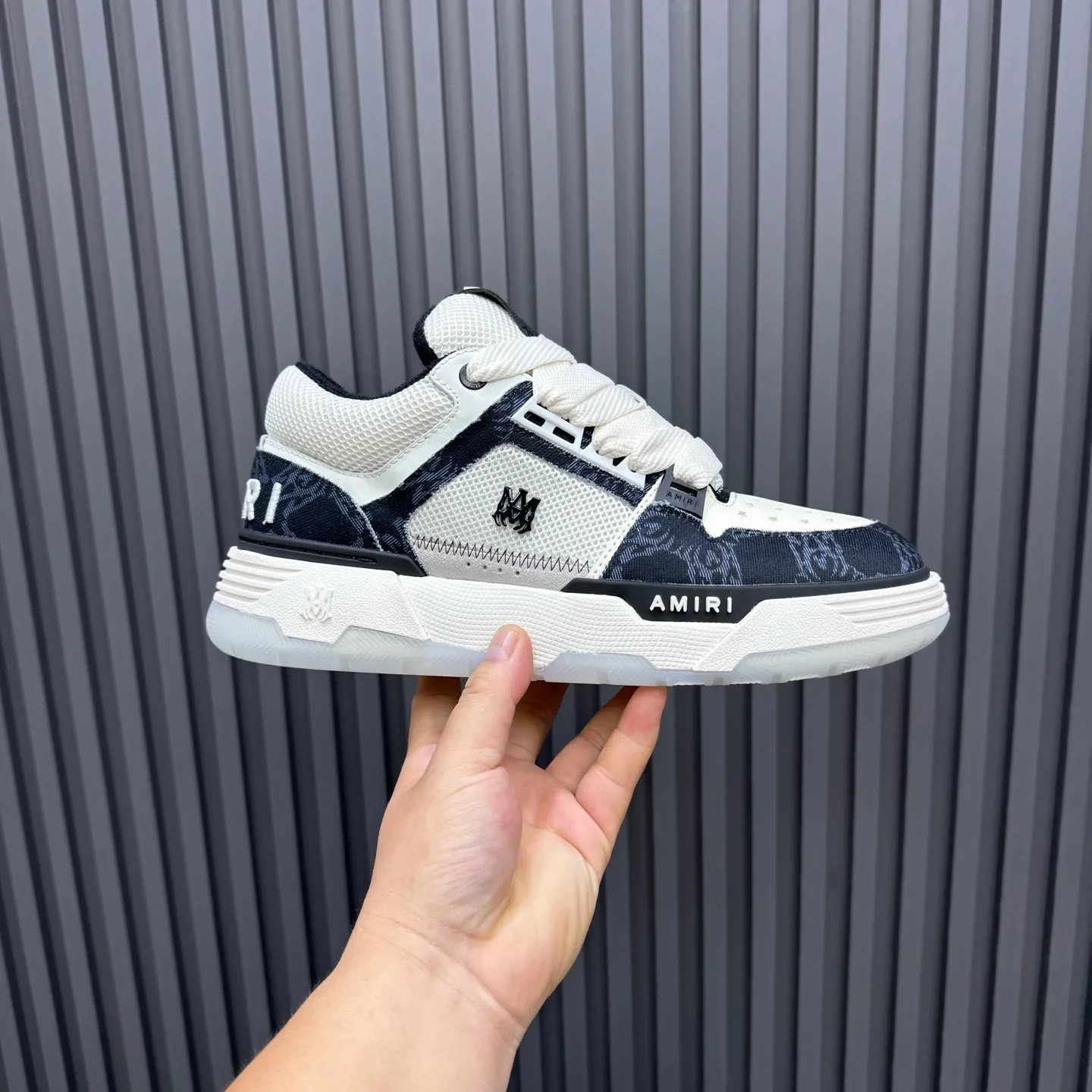 Men's shoes 💰660💰 AMIRI AMIRI trendy brand hot sale 🔥 Available all year round, couples 💑 Official website synchronization Imported fabrics 1⃣️ vs 1⃣️ replica, original factory special original sole, 35-45 (45. non-refundable)